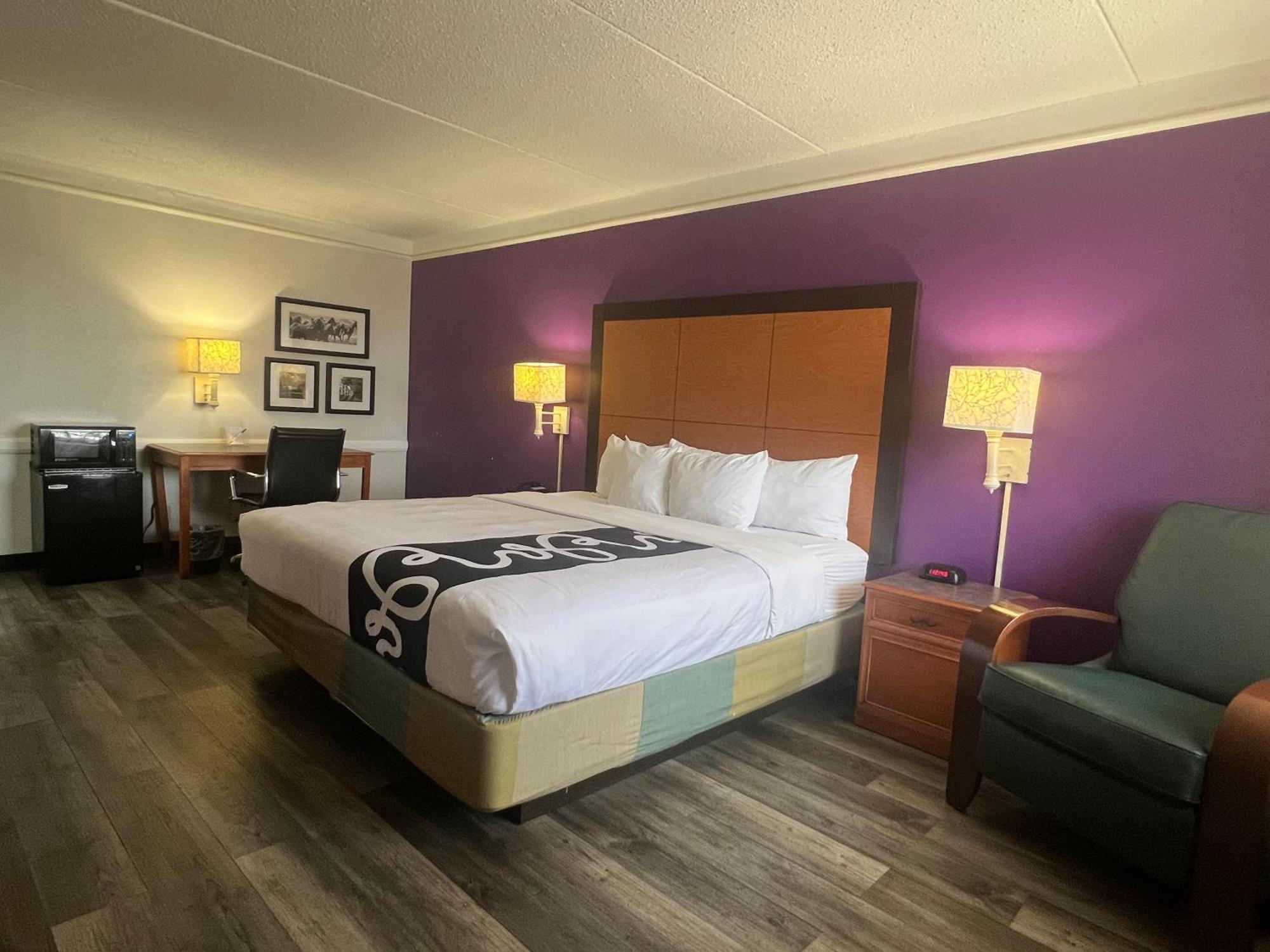 La Quinta By Wyndham Mid-city Hotel 3*